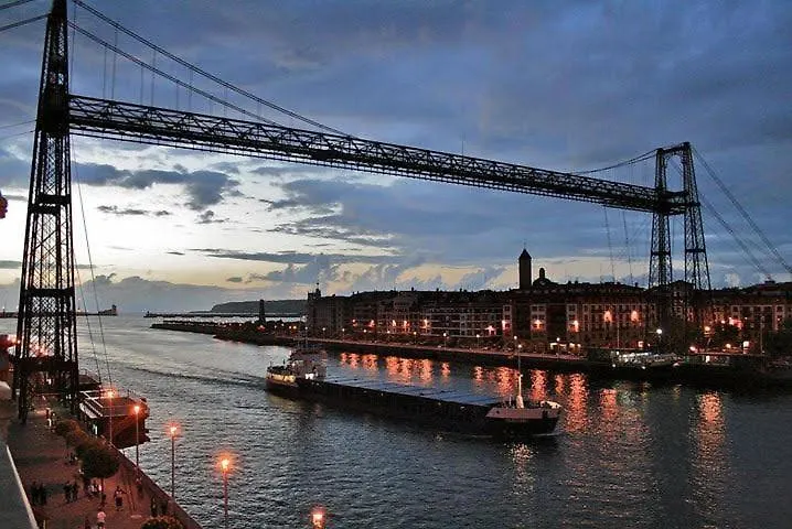 Kaixo-San Mames-Bilbao Intermodal Spanien